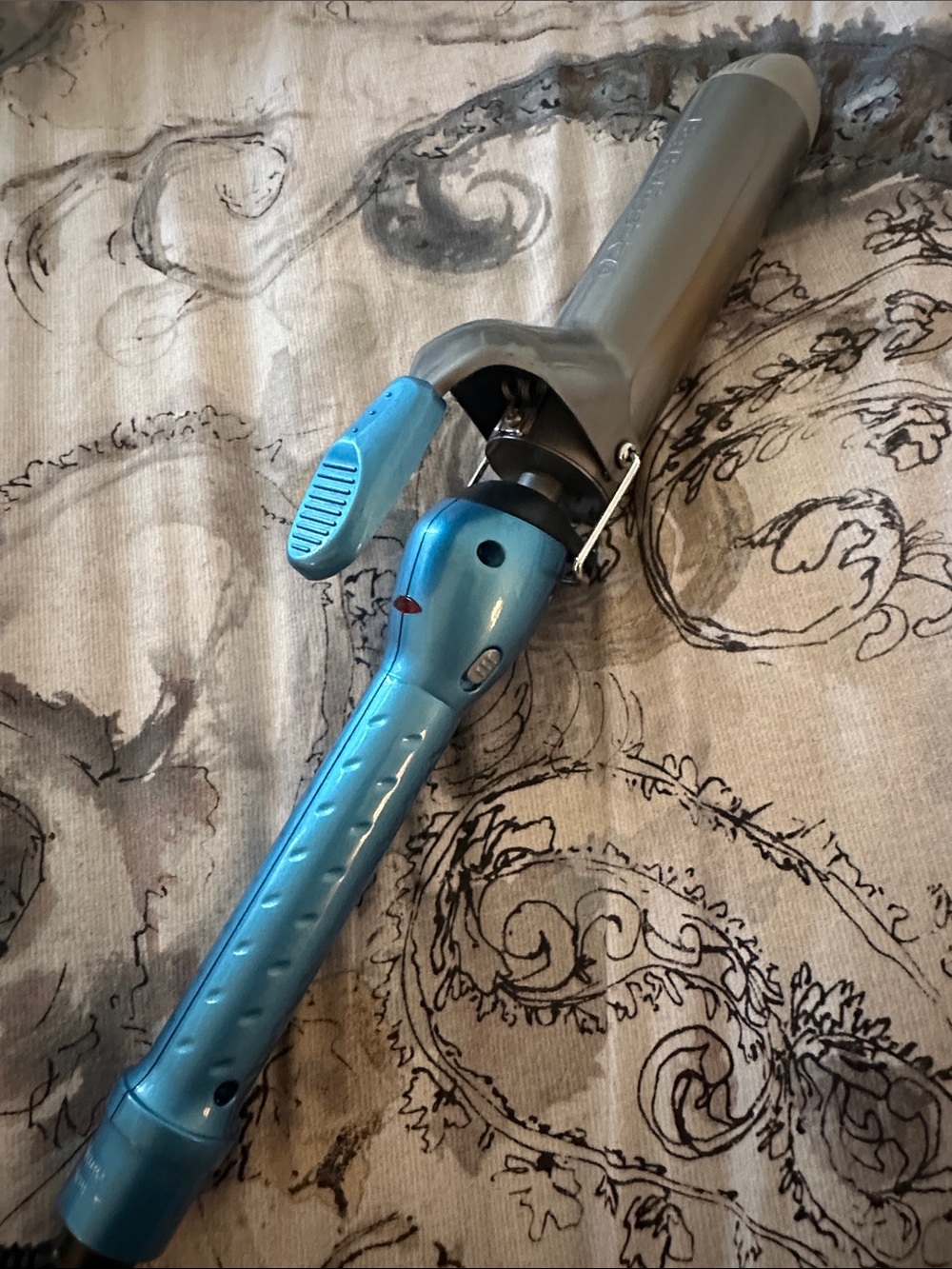BaBylissPRO Nano Titanium Spring Curling Iron, 1.5 in